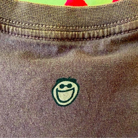 BUNDLE OF 2 LIFE IS GOOD T-SHIRTS: NEVER WORN!! - Picture 9 of 9